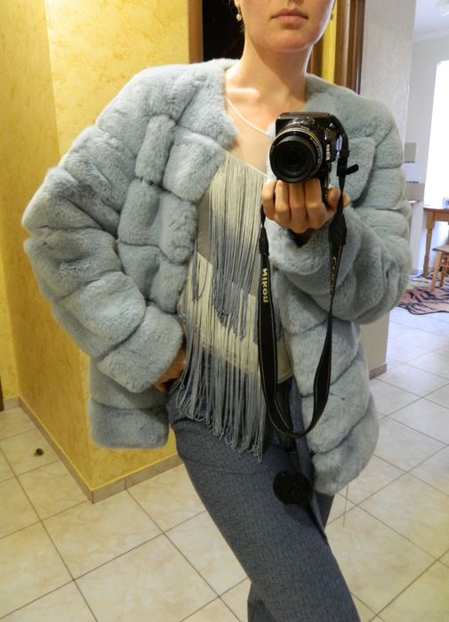 Шубка екохутро блакитна штучна вкорочена шуба торг