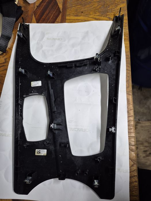 Декору салону bmw x3 f25 

Ціна вказана за один