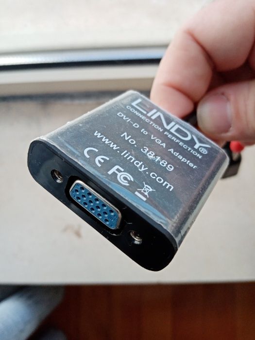 Adaptador VGA para DVI-D LINDY