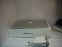 MacBook Air 11" (A1465) / Intel Core i5 / 4GB / 128GB SSD