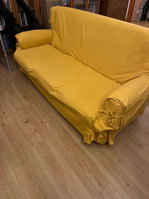 Sofá-cama (c/ capa)