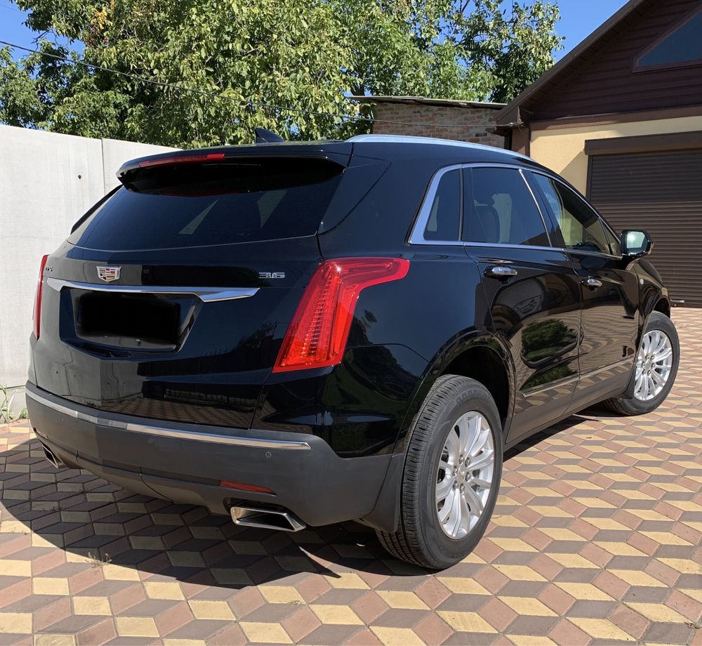 Продам Cadillac XT5