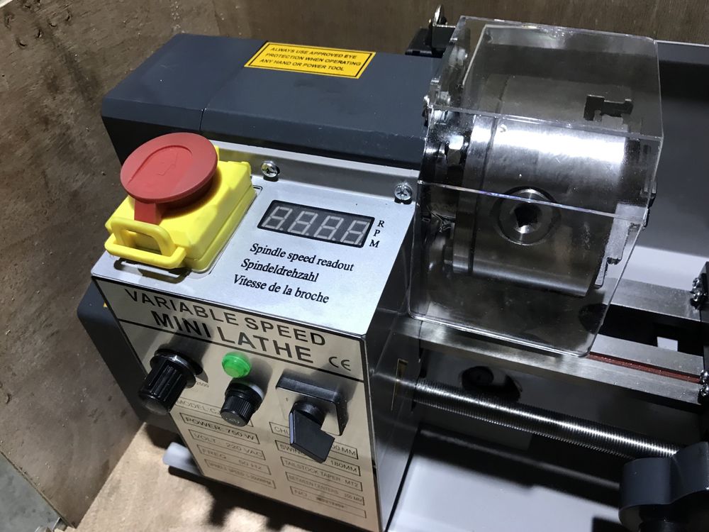 Токарний верстат ARDOTECH CJ0618A,  WM210 тв
