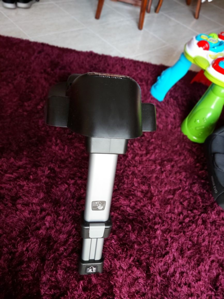 Vendo Carrinho de bebé + ovo + isofix  da marca Recaro City Live