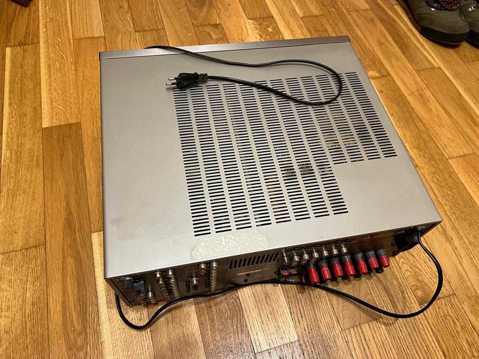Denon Amplituner AVR-1804 wraz z pilotem