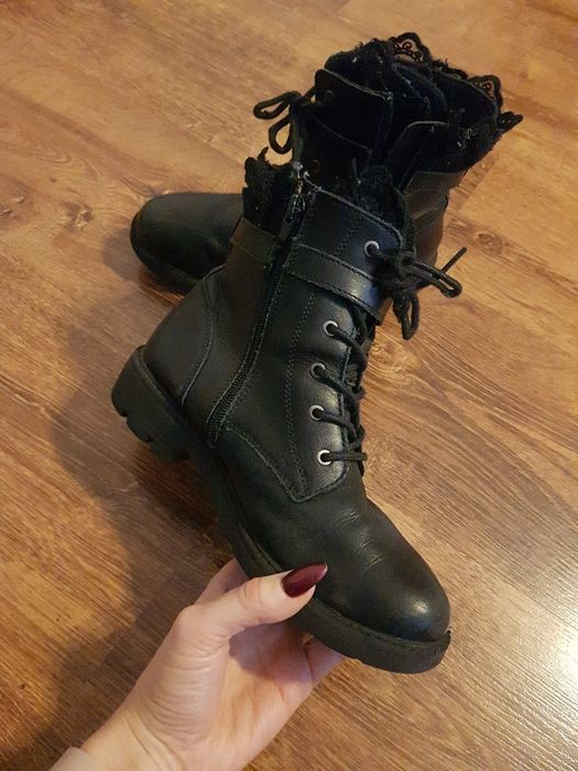 Skórzane botki Lasocki ocieplane, kozaki skóra Lasocki trapery