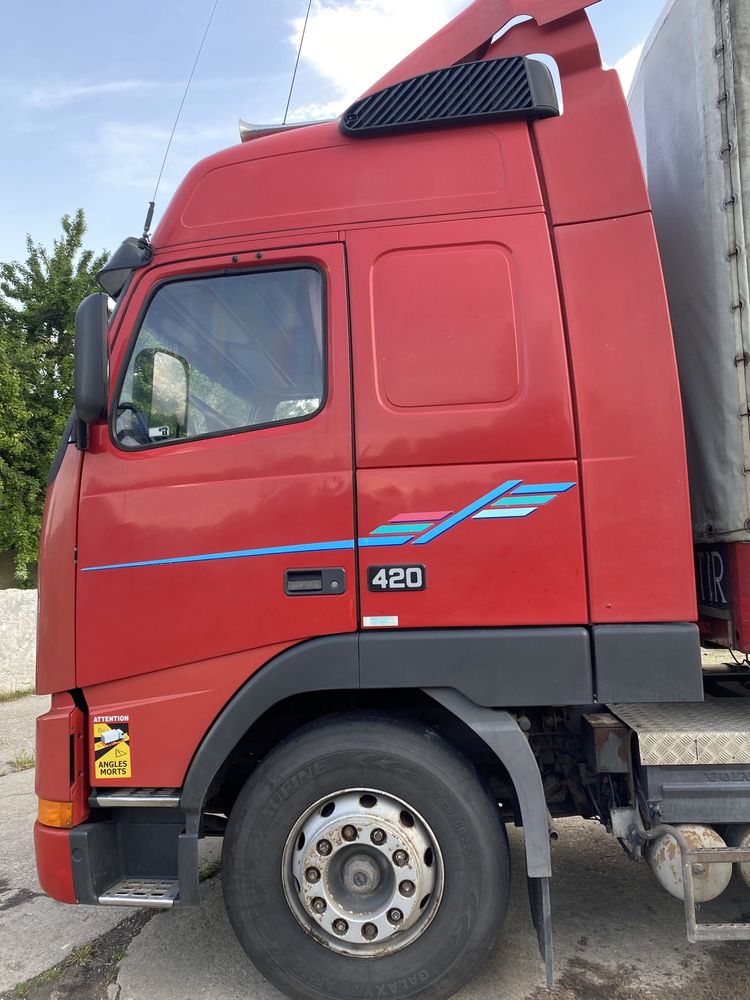 Продам VOLVO FH 12  420