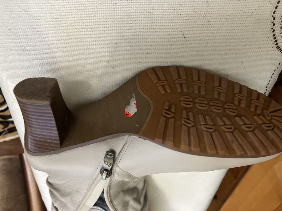 Чобітки жіночі осінні