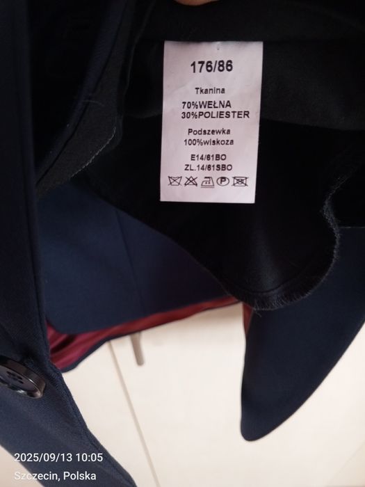 Garnitur ciemny granat 176/86