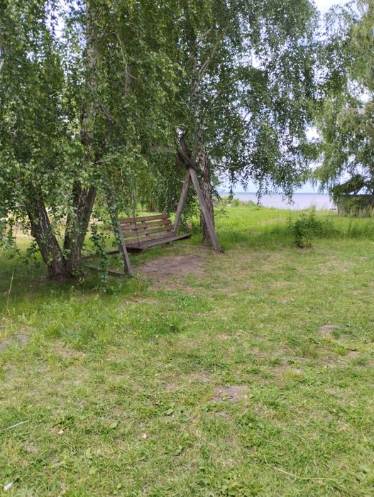 Будиночки на березі Київського водосховища.Баня .