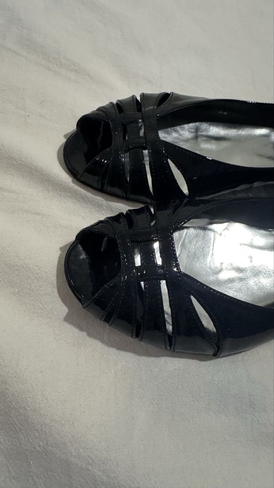 Балетки Stuart Weitzman нові розмір 7 1/2 (37,5)