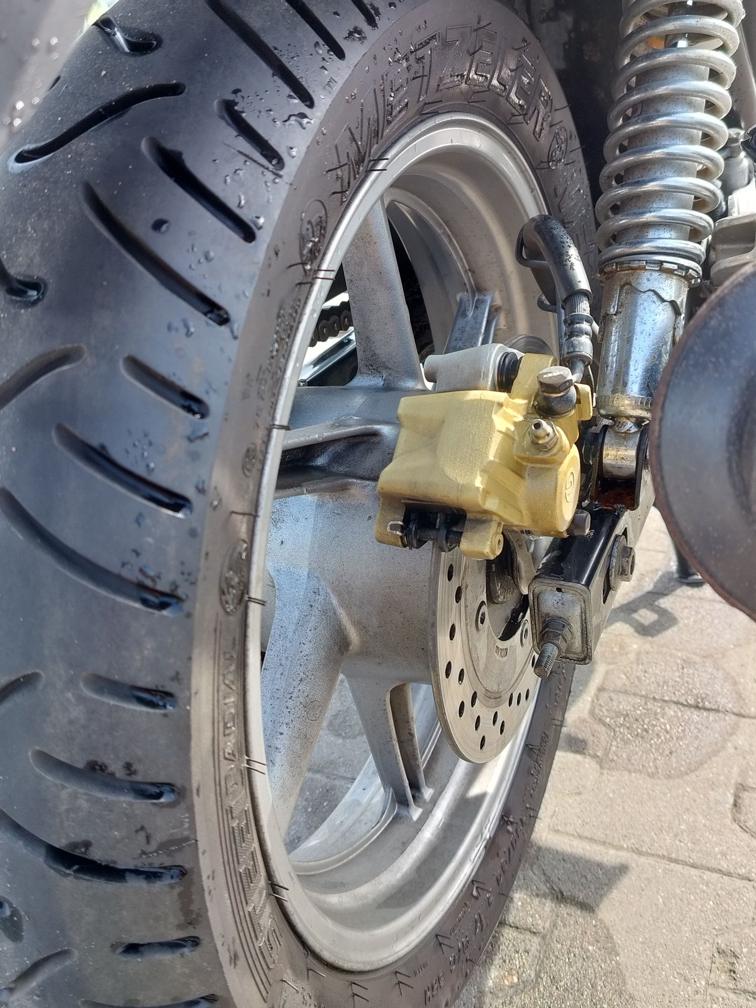 Sprzedam rower ta motocykl  w dobrym stanie, wszystko działa.