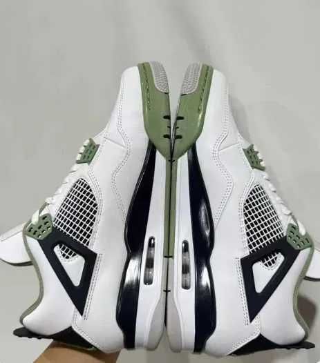 Buty damskie Trampk Jordan 4 Retro zielony R.42