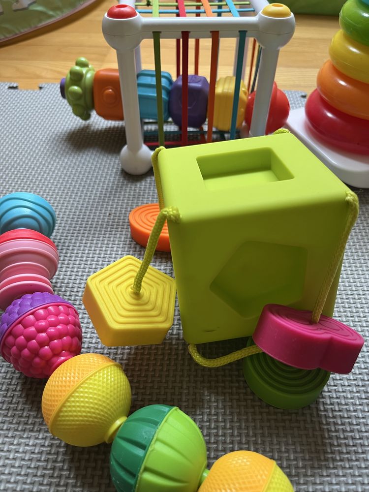 Zestaw sortery Fat brain toys fisherprice i inne
