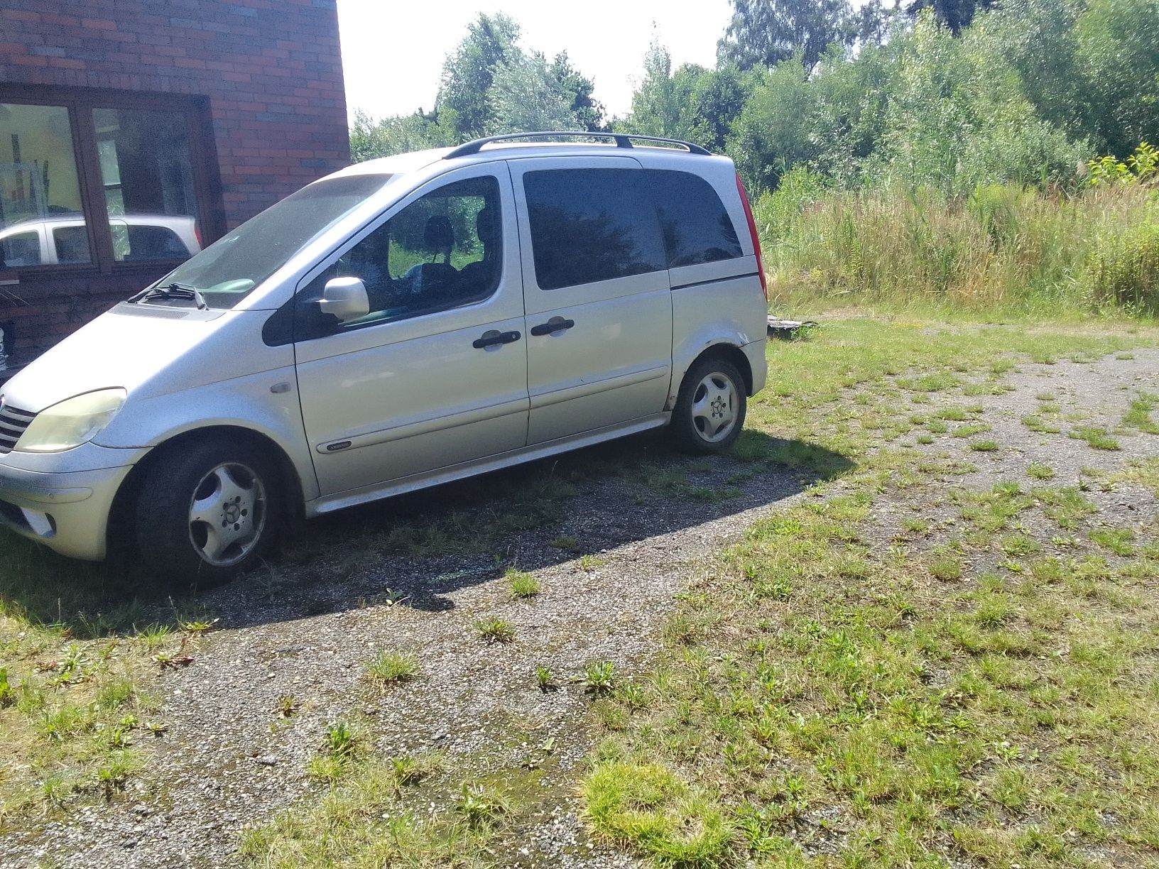 Sprzedam Mercedes Vaneo disel 1,70 CDI 2002 r sprawny, automat