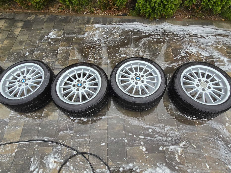 Felgi koła zimowe ORYGI BMW 5X120 8 X 17''  et34 idealne do bmw e36