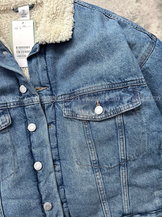 Джинсова куртка нова S утеплена шерпа