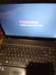 Laptop TOSHIBA 15,6"