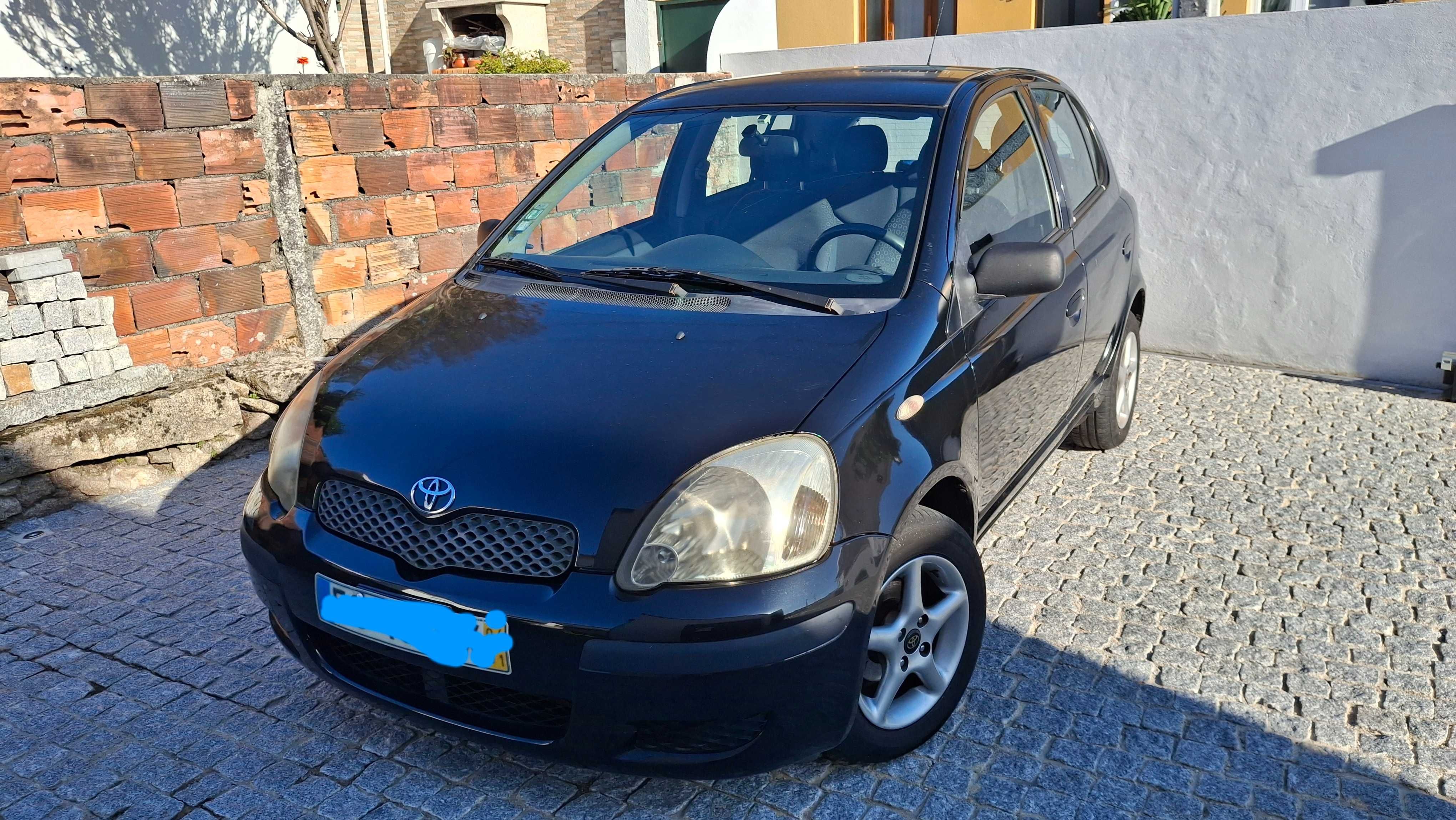 Toyota yaris - 2004