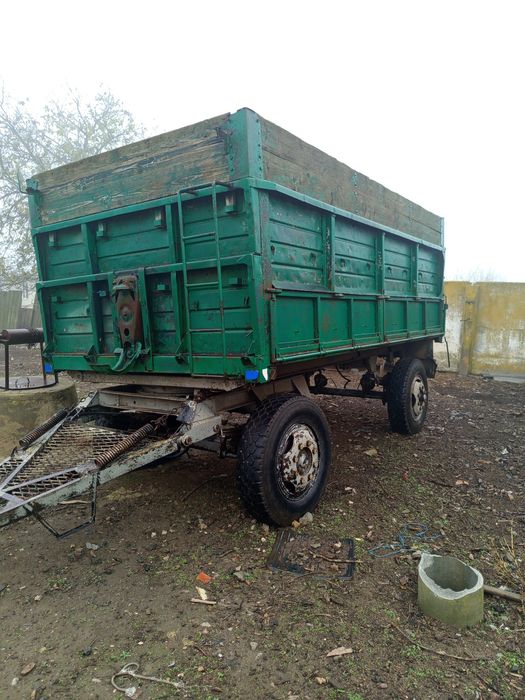 Продам два прицепа зіловських самосвали з документами