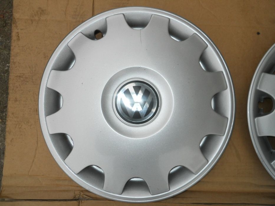 1 oryginalny kołpak 15 VW, VOLKSWAGEN 7MO 601 147L