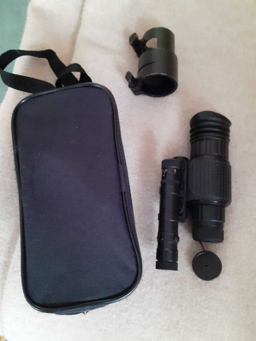 Nasadka noktowizyjna Dipol D126