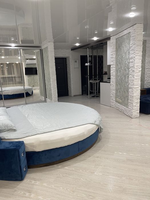 Подобова оренда квартири. Почасово 2часа 500.  VIP 95 квартал, центр.