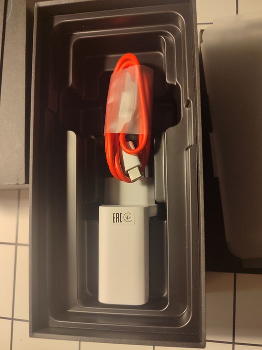 One plus N100 4/64 полный комплект