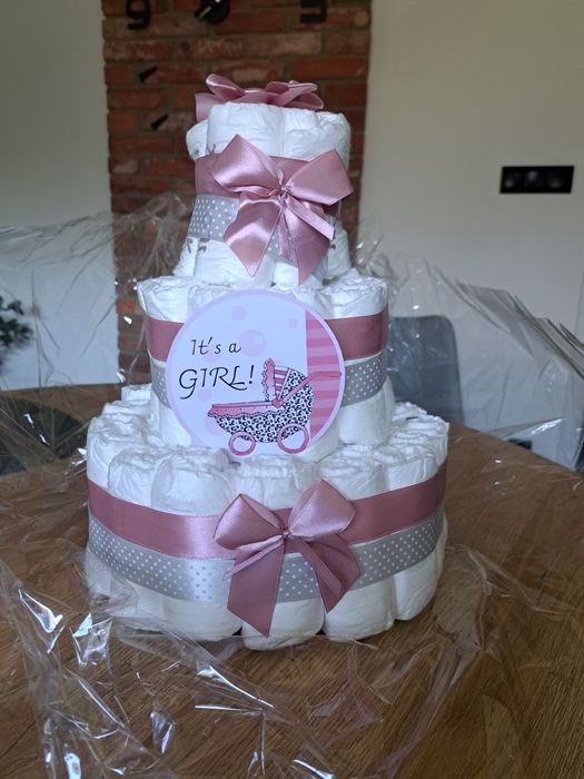 Tort z pieluch/pampersów baby shower, chrzest