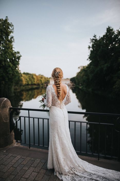 Suknia ślubna koronkowa boho sincerity