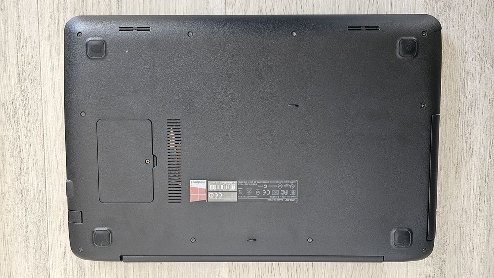Portátil Asus i7