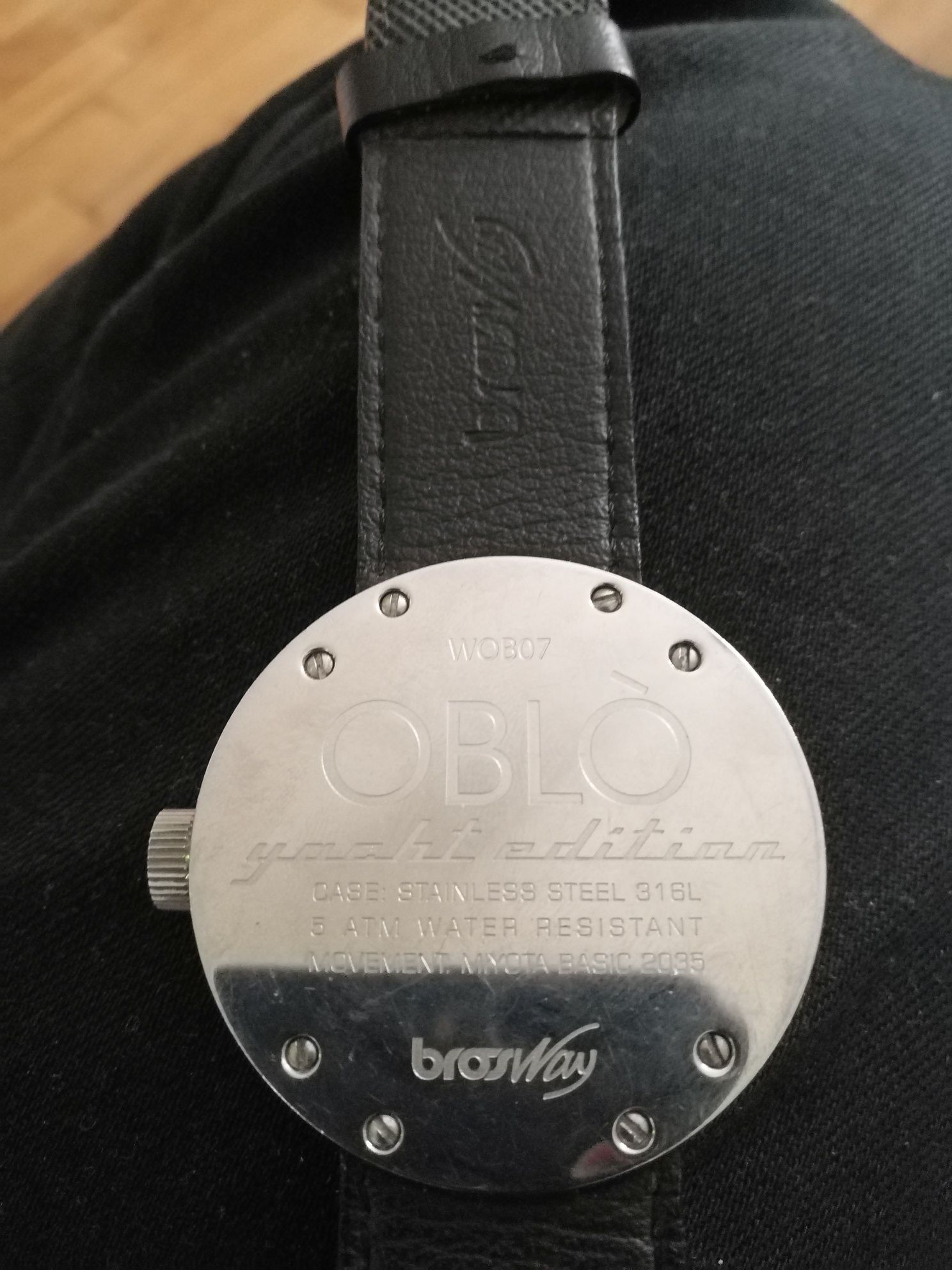 Годинник brosway oblo