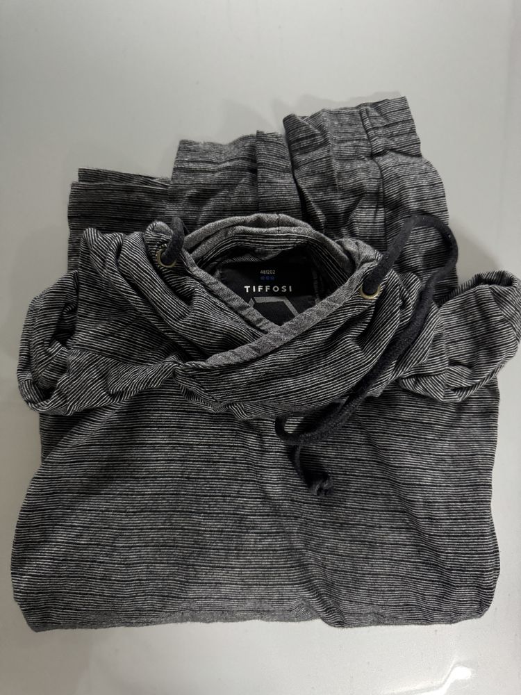 Hoodie/Camisola Tiffosi Cinzenta - Tamanho M