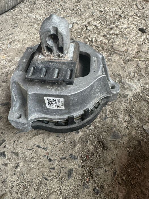 Гідравлічна подушка мотора BMW x5 g05