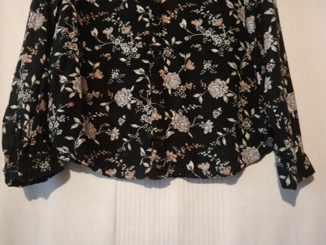 Sprzedam Bluzkę Damska z Długim Rękawem, rozmiar S, marki H&M-Divided.