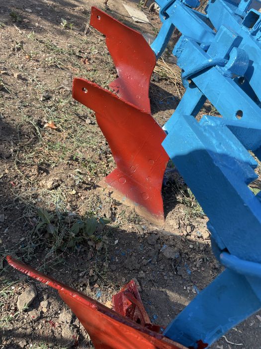 Продам плуг плн 3