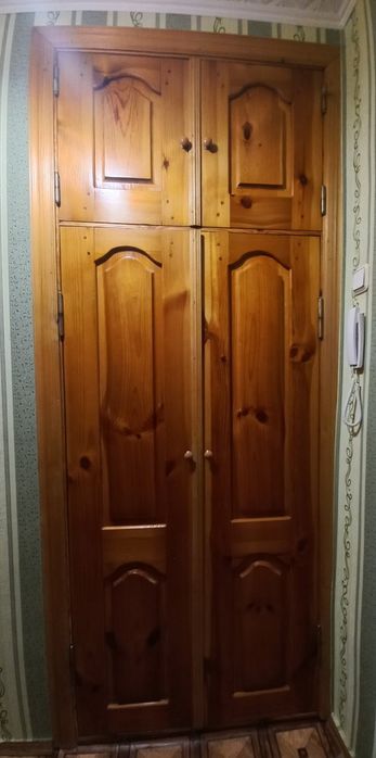 Продам дверний блок в стінний шкаф