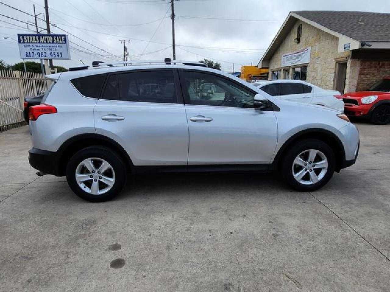 Toyota Rav4 XLE 2013