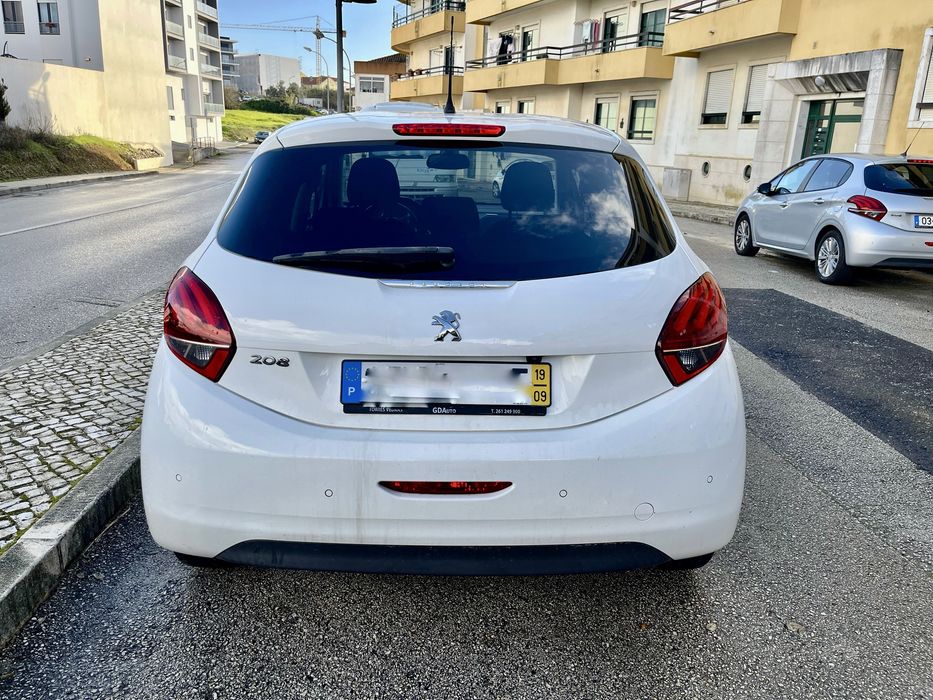 Peugeot 208 1.2 Puretech 82 signature AC