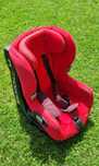 fotelik samochodowy obracany Bebe Confort Axiss dla dzieci 9-18 kg