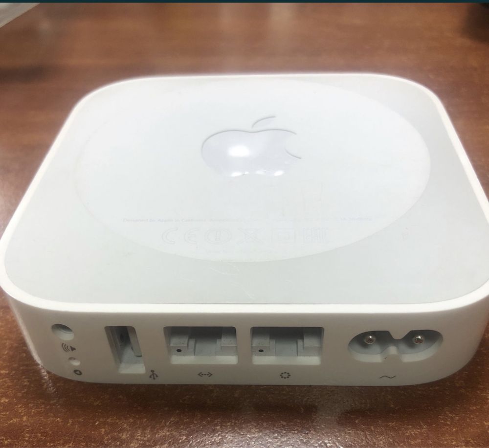 Роутер Apple AirPort Express A 1392 Американець