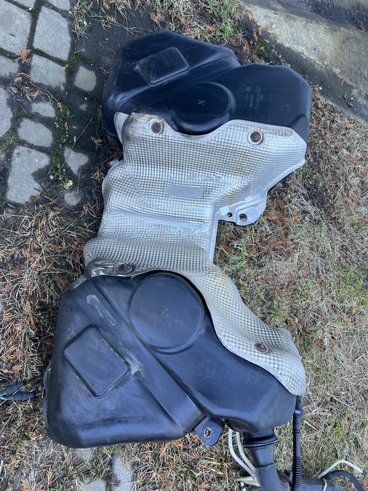 Бак паливний бак тігуан VW Tiguan 1 тигуан