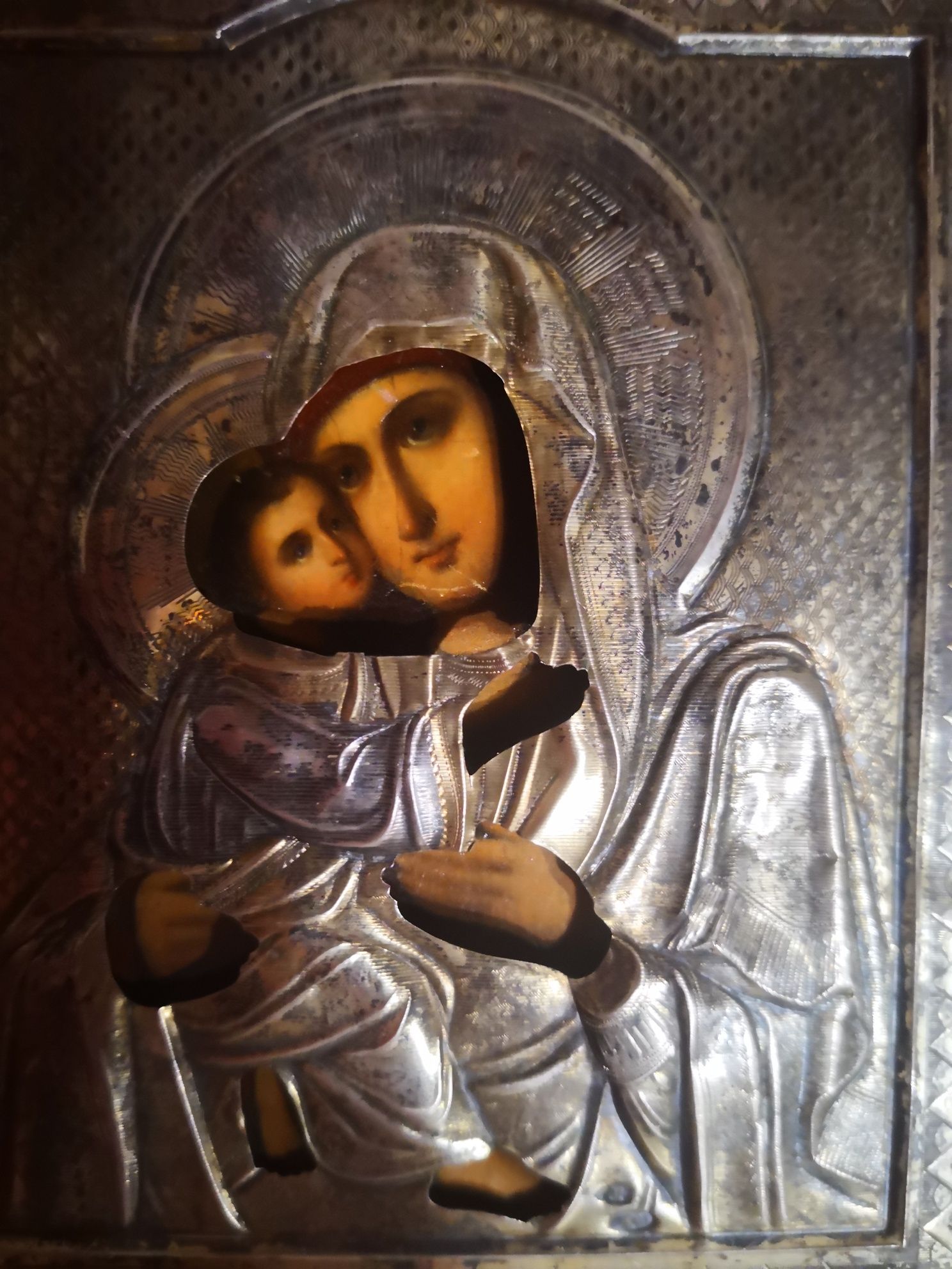 Ікона  в срібному окладі