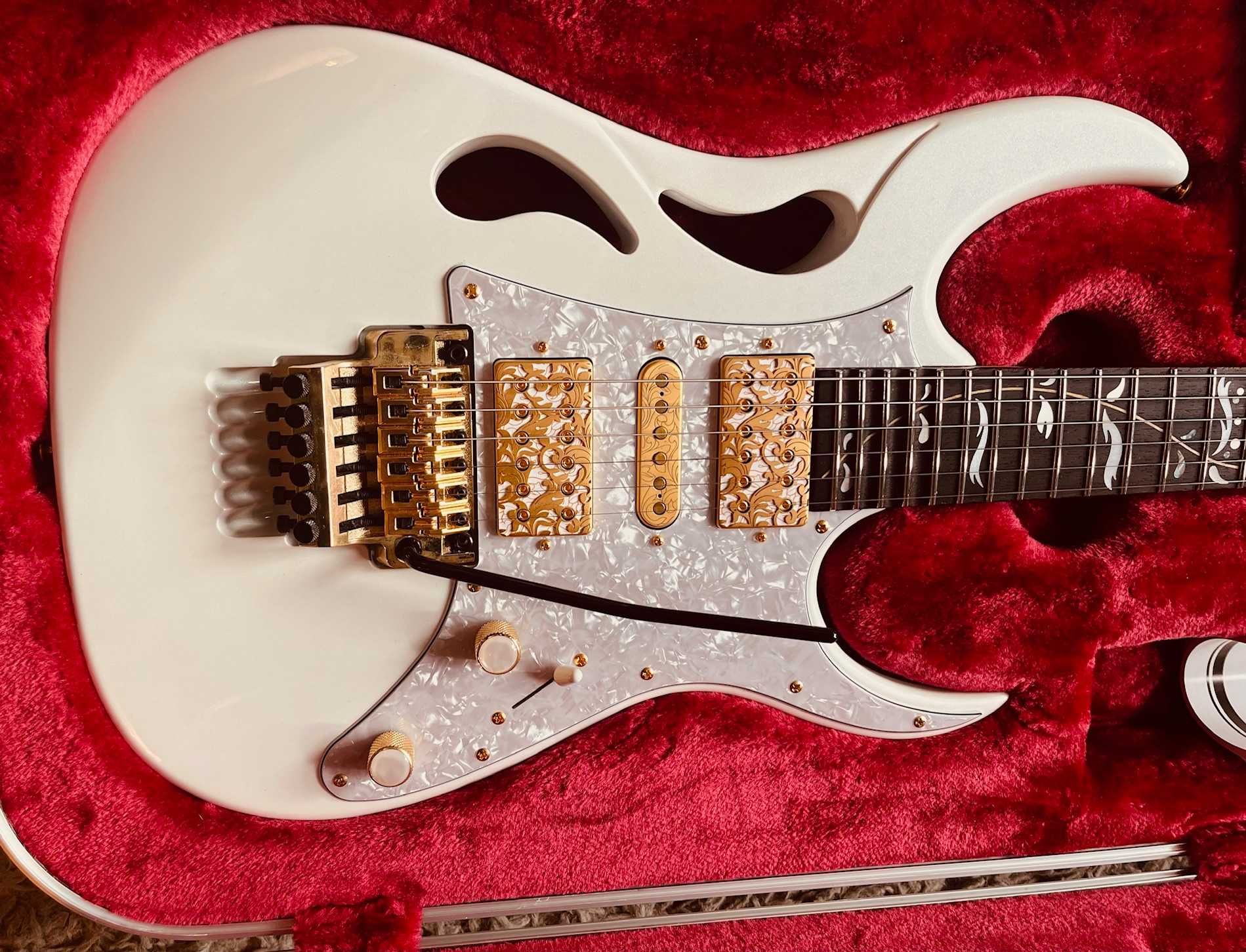 Ibanez PIA3761-SLW