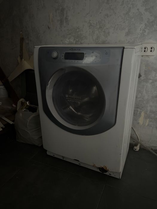 Пральна машина Ariston