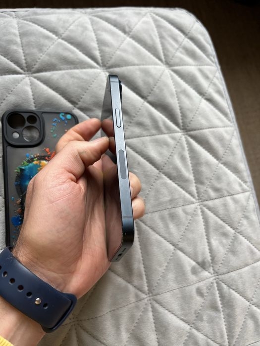 Apple iPhone 14 esim памʼять 256Gb