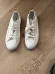 Trampki Convers biale