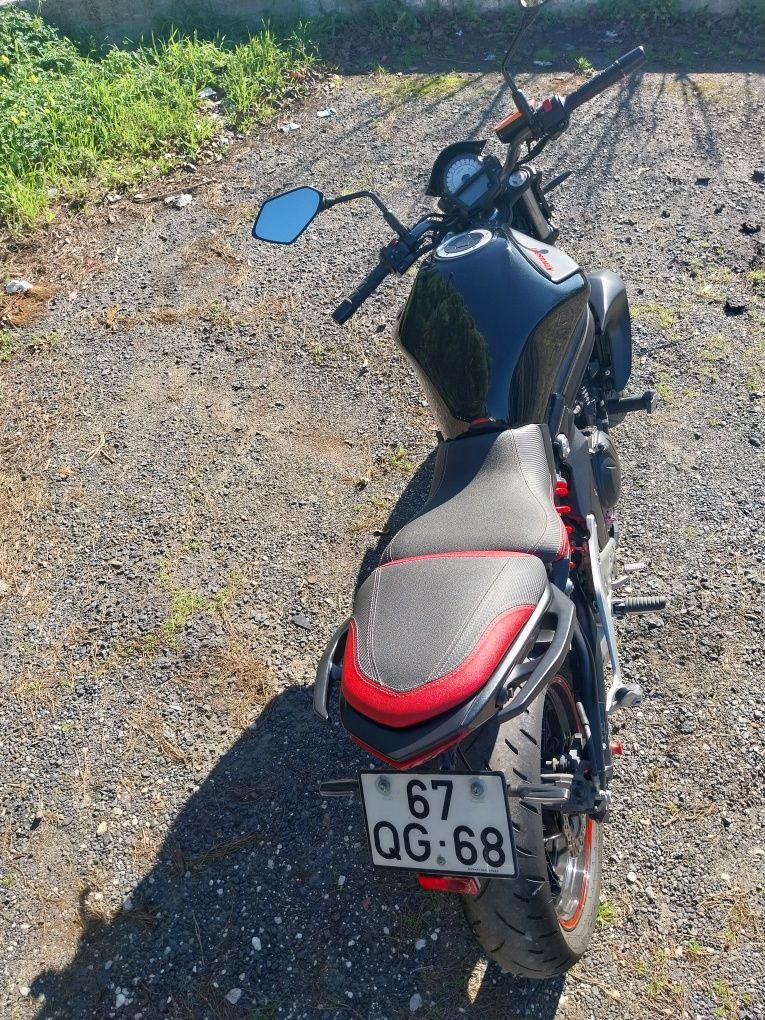Kawasaki er6n de 2015 impecável