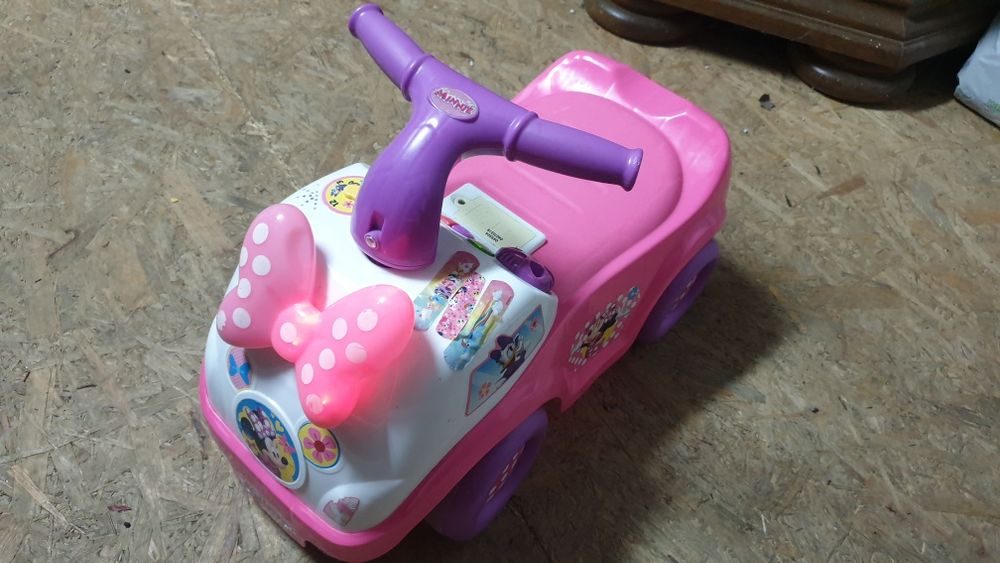 Jeździk dla dziewczynki Myszka Minnie