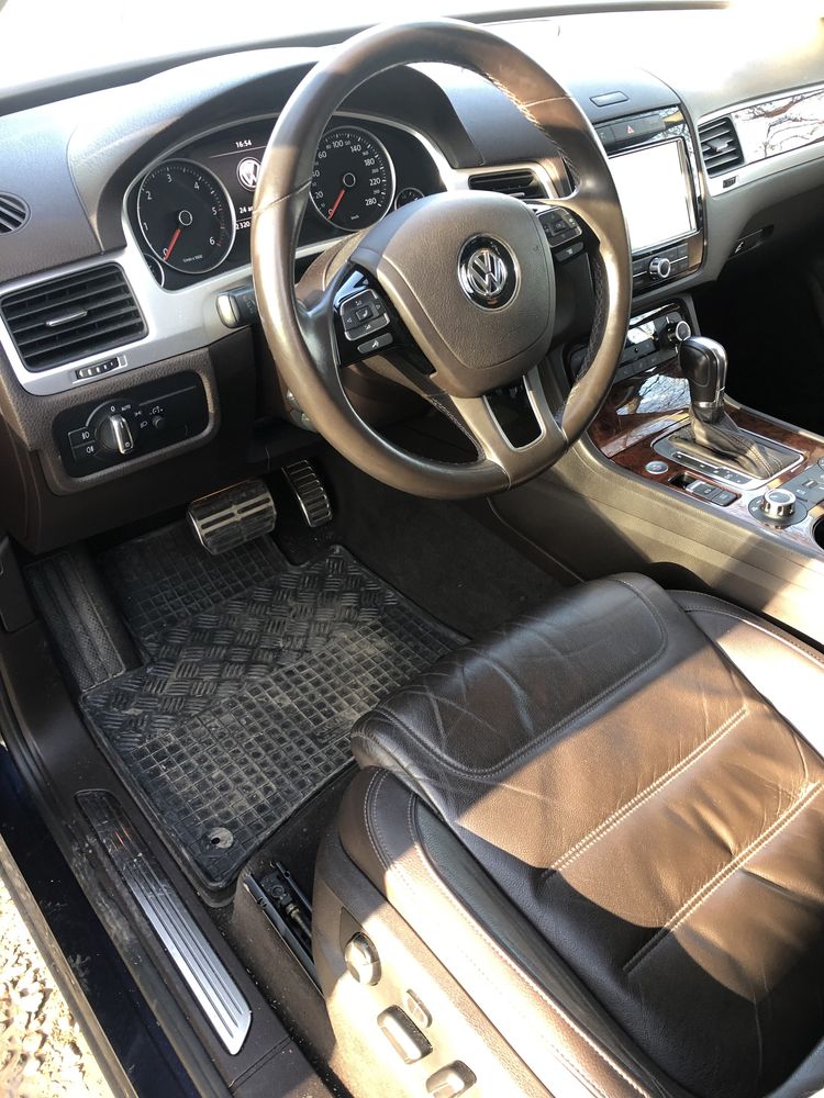 Volkswagen Touareg 4.2 TDI 2012